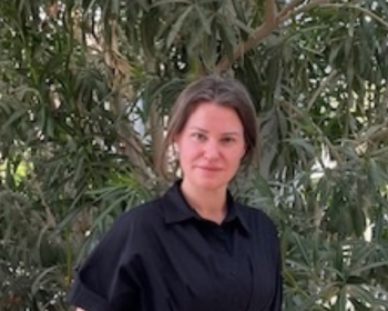 head shots (350 x 280 px)